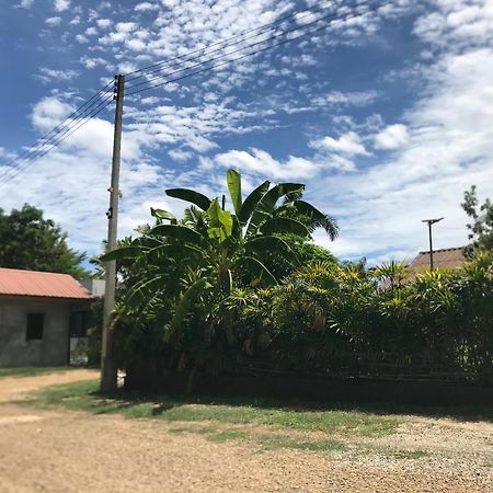 Jim Guesthouse Kanchanaburi Dış mekan fotoğraf