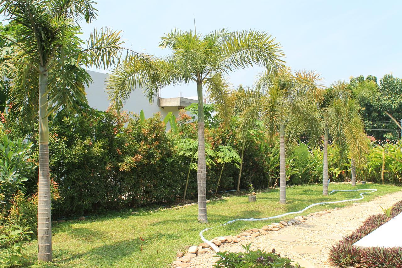 Jim Guesthouse Kanchanaburi Dış mekan fotoğraf